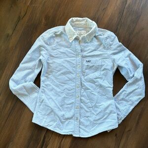 Abercrombie & Fitch Striped Button Down Shirt Size XS